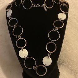 28”silver Round Links With Round Ivory Button Shaped Accent Necklace,by Daisy Fuentes 