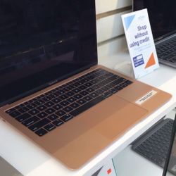 Apple MacBook Air 13” (Mid 2011) - i7 / 4GB RAM