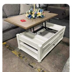 Realyn Coffee Table With Lift Top | Living Room | Patio furniture | Lawn And Garden