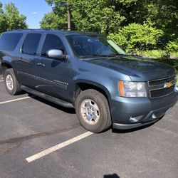 2009 Chevrolet Suburban Lt 4x4