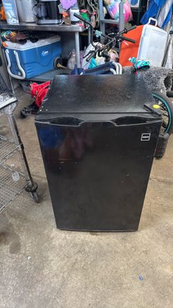 Small refrigerator