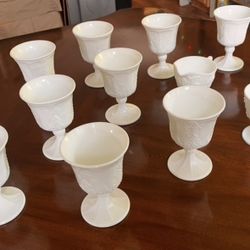 13pc Indiana Colony Glass Co Milk Glass/Cream Sugar Set Embossed Grapes Leaves Vines