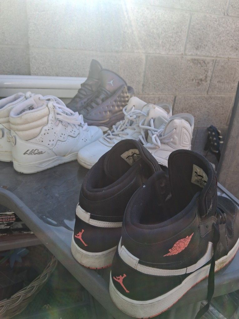Womens Tennis Shoes