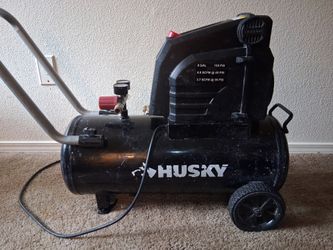 Husky 8 Gallon 150psi Air Compresssor