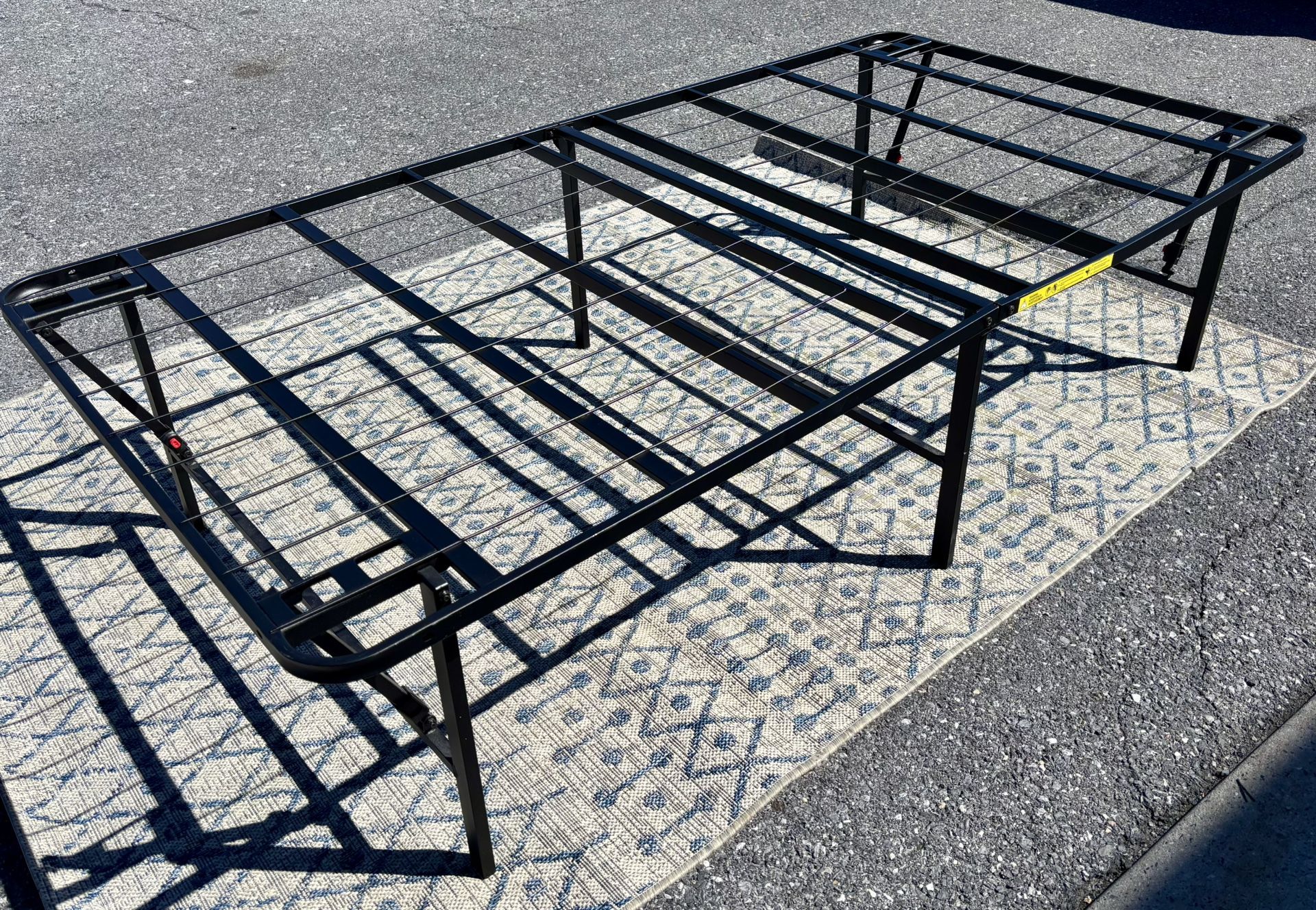 Twin Bed Frame Metal Platform Bed Frame Twin Size 18 Inch Mattress Foundation Box Spring Replacement