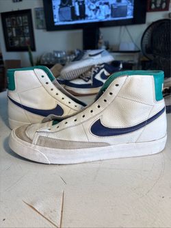 Nike Blazer Mid '77 Vintage White/Purple/Green Mens Size 11 DO1157-100