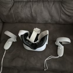 Oculus mega quest two