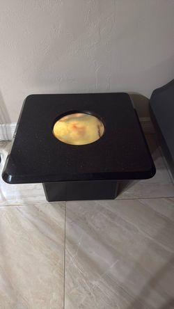 Black Galaxy Granite End Table w/ Onix Accent110