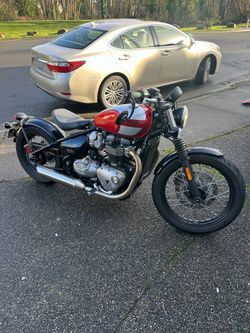 Triumph bobber