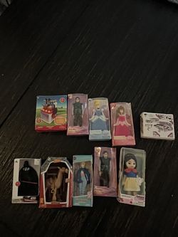 Mini Brands Disney