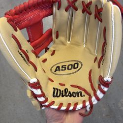 Wilson A500 11” Youth Baseball Glove NWT 