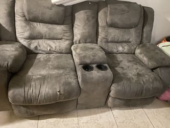 Couches& Table