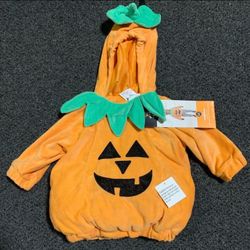 New hooded plush pullover pumpkin costume - fits infants 6, 9 and 12 month