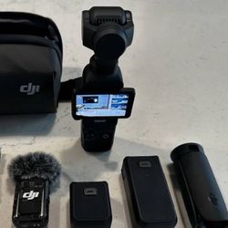 DJI Osmo Pocket 3 Creator Combo