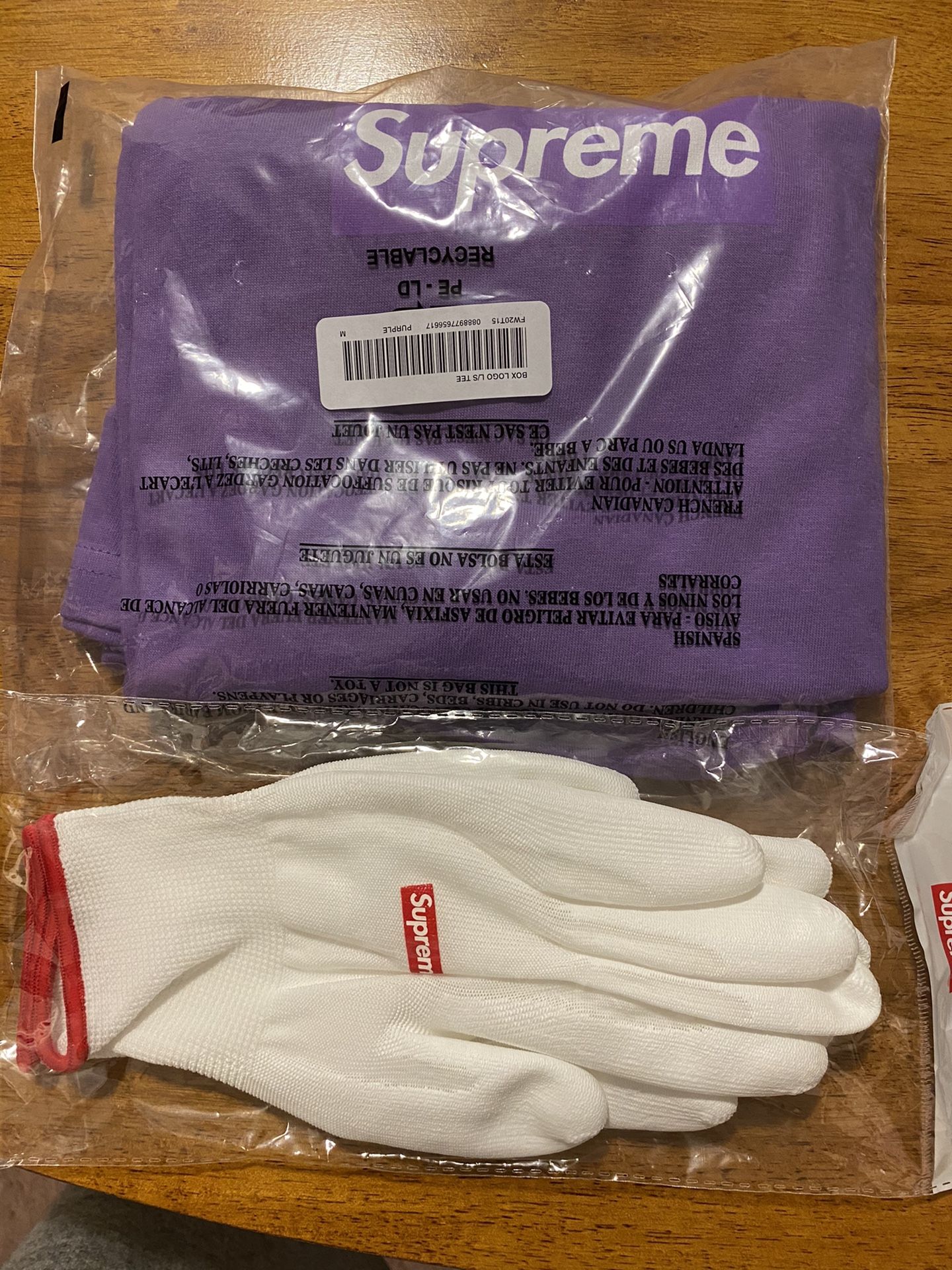 Supreme Box Logo L/S Medium (free supreme gloves)