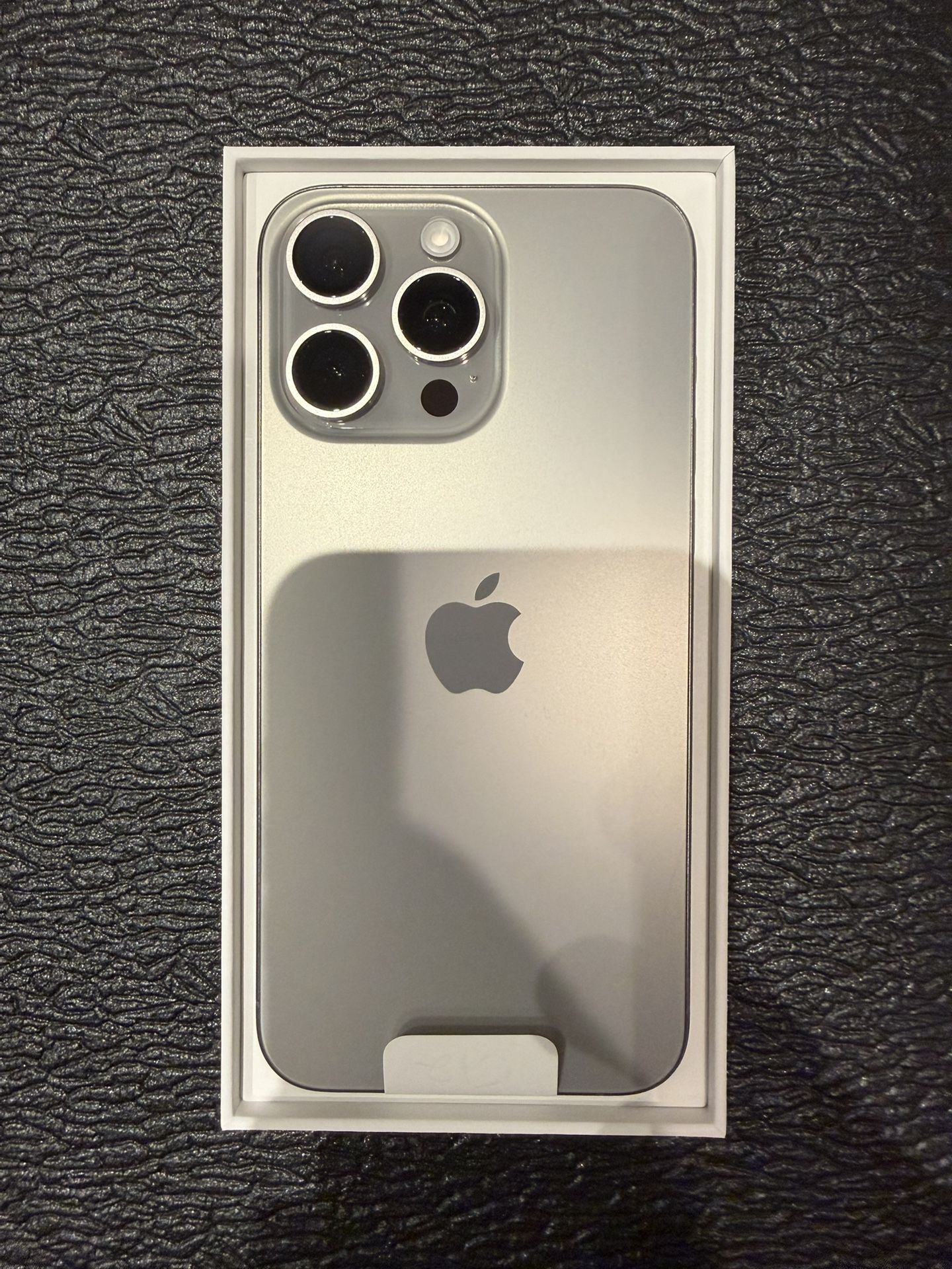 Brand New iPhone 15Pro Max 512GB - Unlocked 