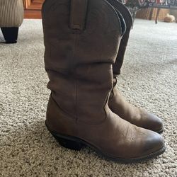 Woman’s Durango Western Boots 