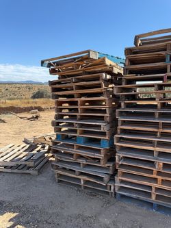 Free Wood Pallets