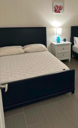 Full Bed and Mattress