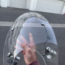Harley Clip On Windshield 
