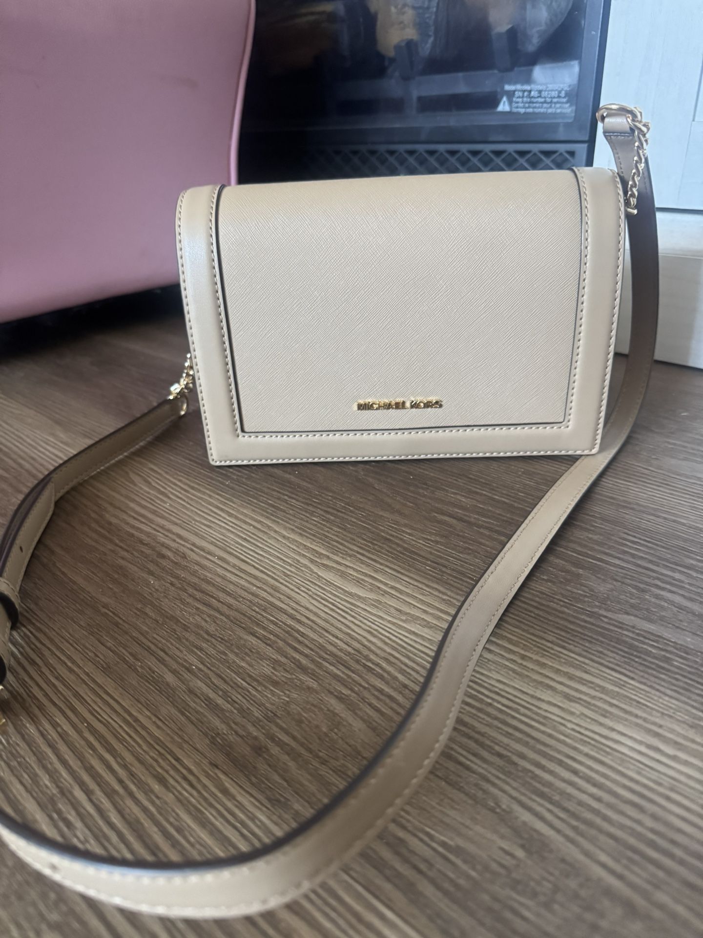 MICHAEL KORS