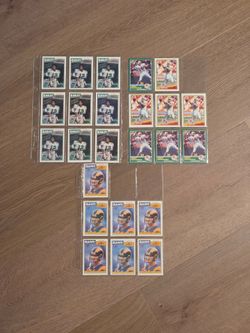 Randall Cunningham Rookie Lot + Jim Everett & Vinny Testaverde RCs – 24 Cards
