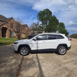 2020 Jeep Cherokee