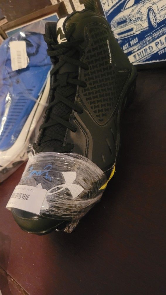 Jameson Williams Autographed Cleat From Lions