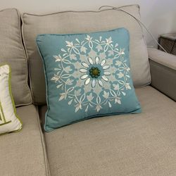 Teo Decorative Pillows