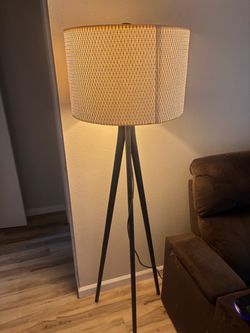 Room & Board Tripod Floor Lamp - Woven Shade