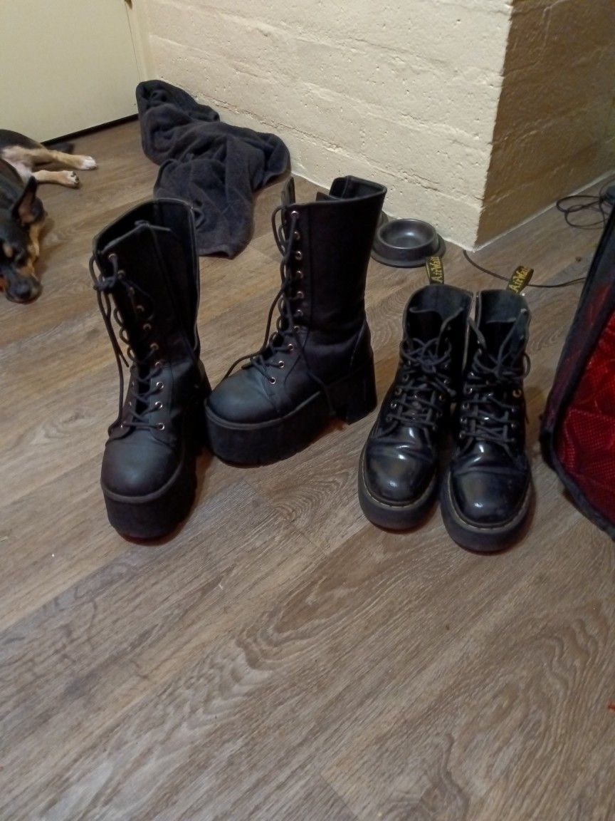 Black Boots