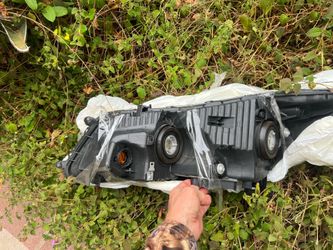 2008 Honda Accord or sedan aftermarket headlights never been installed