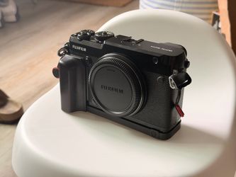 Fujifilm GFX 50R Medium Format Camera Body