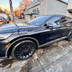 2023 Lincoln Aviator