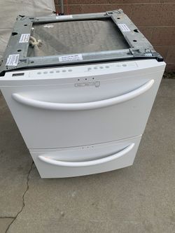 KENMORE DOUBLE DRAWER DISHWASHER