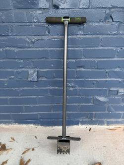 Yard Butler Steel Sod Plugger