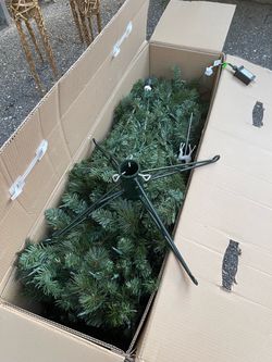 Artificial Christmas Tree with Stand and Lights