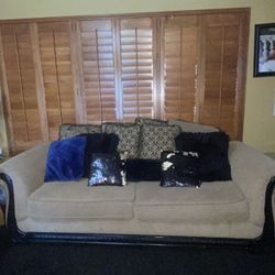 Used Furniture (2 Pieces)