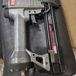 Senco FinishPro 15-gauge finish nailer.