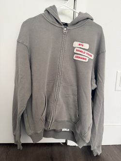 BTS Arirang Tour Grey Zip Up Hoodie - M size