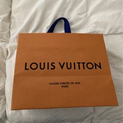 Small Louis Vuitton Paper Bag