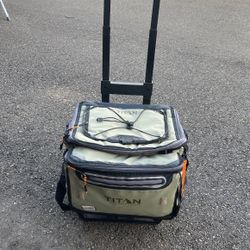 Artic Zone Titan Deep Freeze 