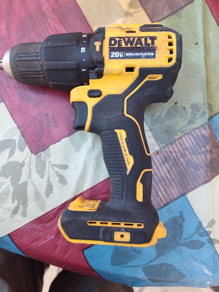 DeWalt Hammer Drill