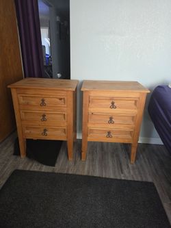 Pair of Pine Wood 3-Drawer Nightstands