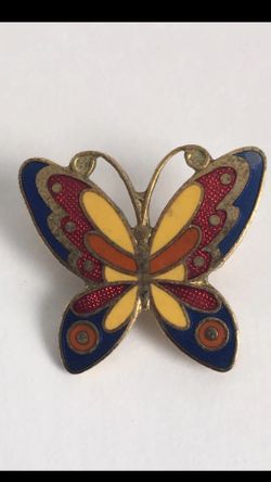 BEAUTIFUL BUTTERFLY BROOCH VINTAGE TO FASHION STAMPED