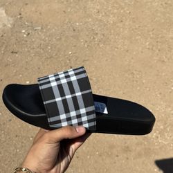 Burberry Slides 