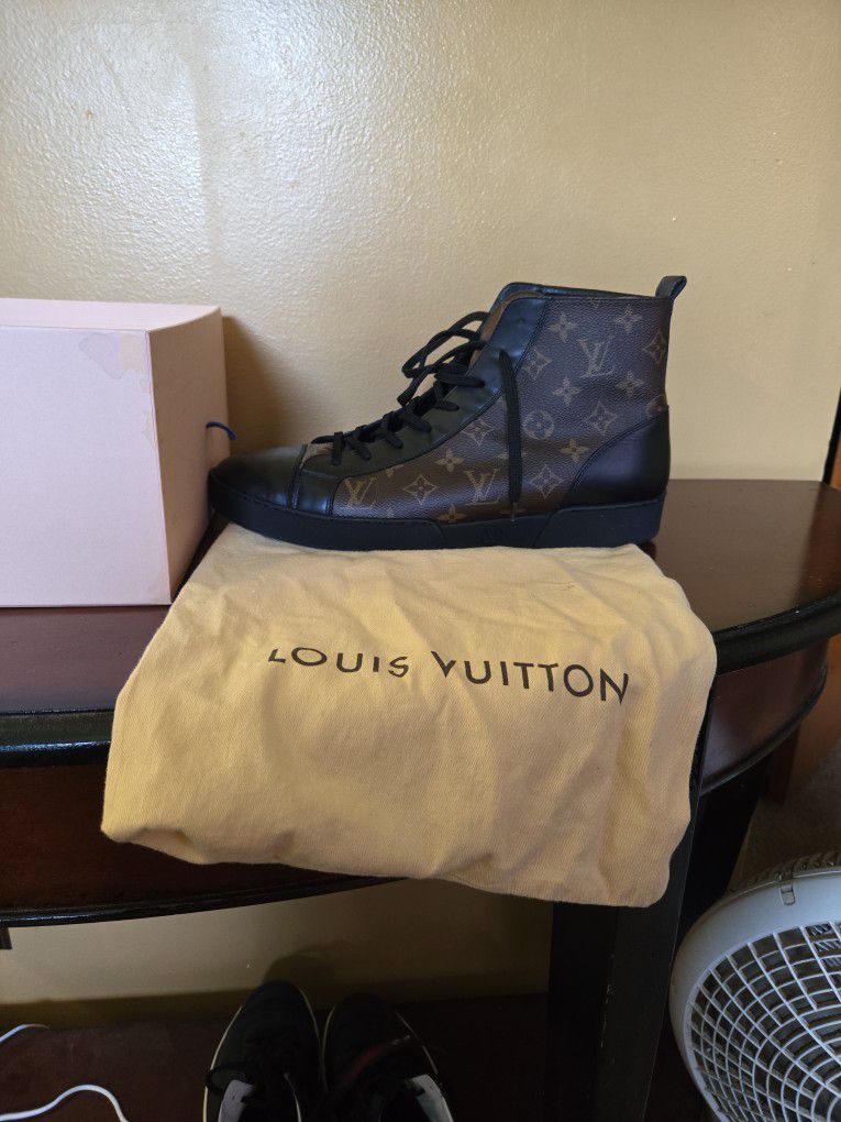 100% Real Louis Vuitton Sneakers