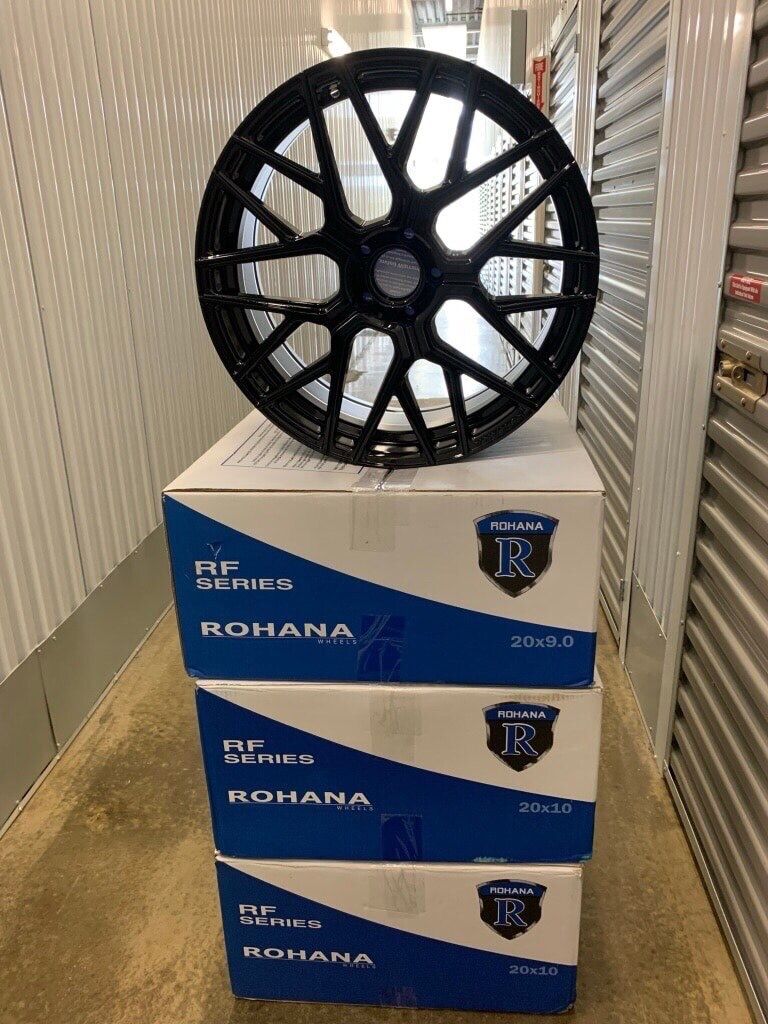 Rohana rims brand new rims for sale a sets rims 20*9 rfX10 offsets 35 pcd 5h112 cb66.56 gloss black & 20.10 rfx10 offset 45 pcd 5h112 cb66.56 glo