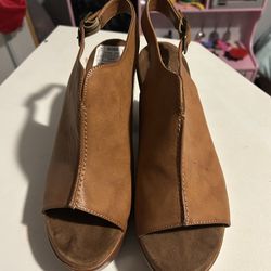Brown mule sandal