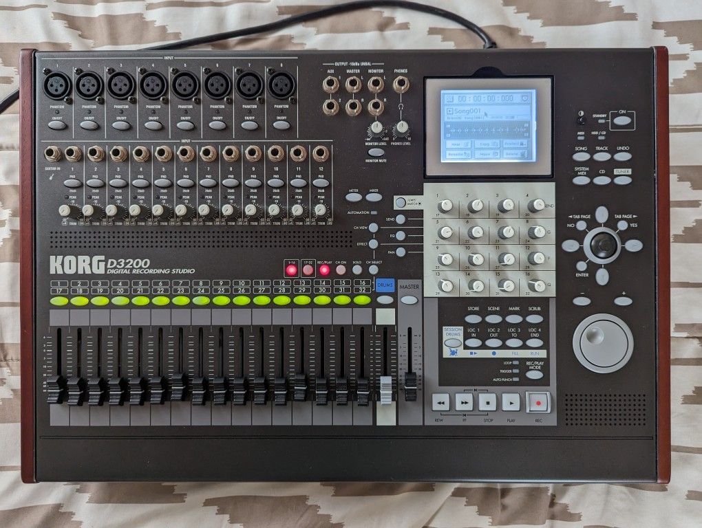 Korg D3200 Digital Multi track Recorder